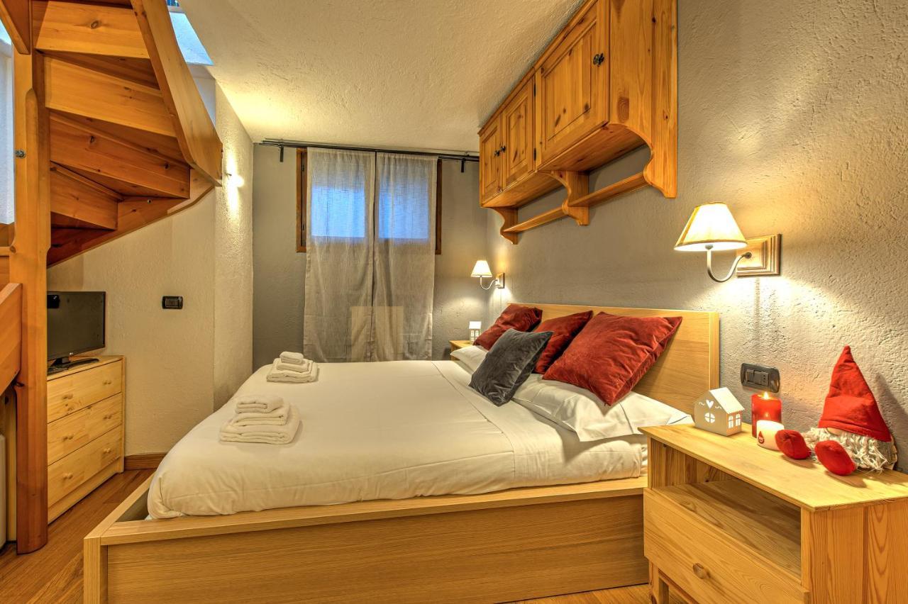 Appartement Casa Julie - Accogliente Rifugio Nella Quiete - Cour 0157 à Courmayeur Extérieur photo